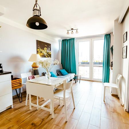 ורשה Bright 14Th Floor Central Home With Balcony & Views מראה חיצוני תמונה